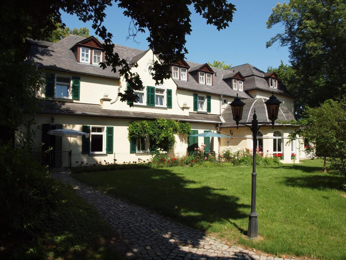 Hotel & Restaurant Bellevue Schmoelln Exterior photo